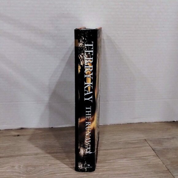 1st Print Terry Kay The Runaway 1st Edition Hardcover Book 1997 - Picture 2 of 5